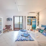 - Center, Walk To The Beach, Old Town, Oura Strip, Location Appartement *