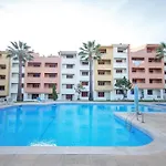 - Center, Walk To The Beach, Old Town, Oura Strip, Location Lejlighed