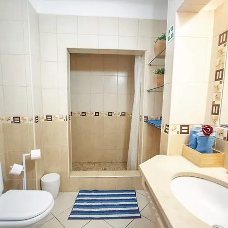 - Center, Walk To The Beach, Old Town, Oura Strip, Location *