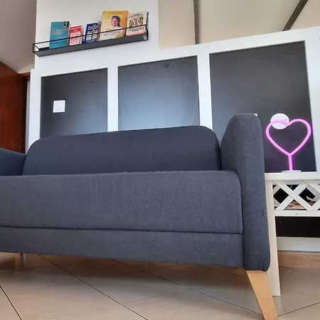 شقة - Center, Walk To The Beach, Old Town, Oura Strip, Location *