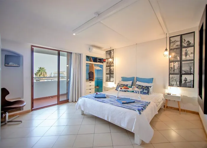 Apartamento - Center, Walk To The Beach, Old Town, Oura Strip, Location *